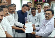 शिक्षकांच्या मागण्यांबाबत तातडीने शासन निर्णय ; शिक्षण मंत्री दिपक केसरकर यांनी दिले आश्वासन