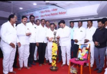 खूपच छान ; सोलापूर जिल्हा माध्यमिक शिक्षक सहकारी पतसंस्थेस २ कोटी २ लाखाचा नफा